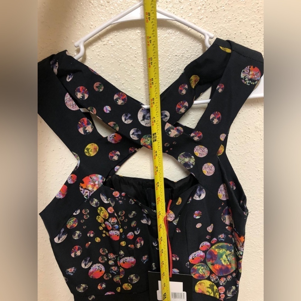 Cynthia Rowley "NWT" Cut Out Dress with Botanical Dot in Black Size 6 - Picture 4 of 10